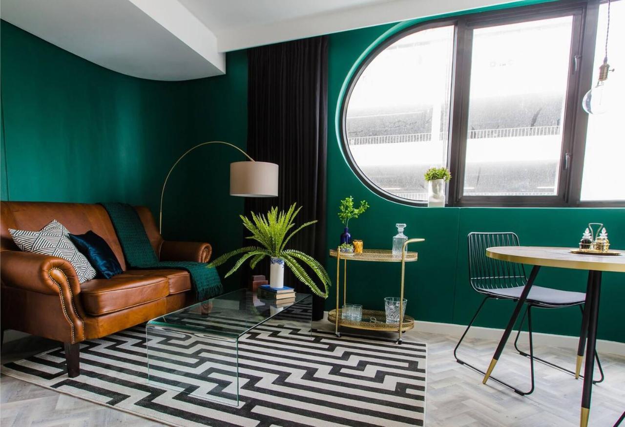 Opulent Gem Centre Getaway Cape Town
